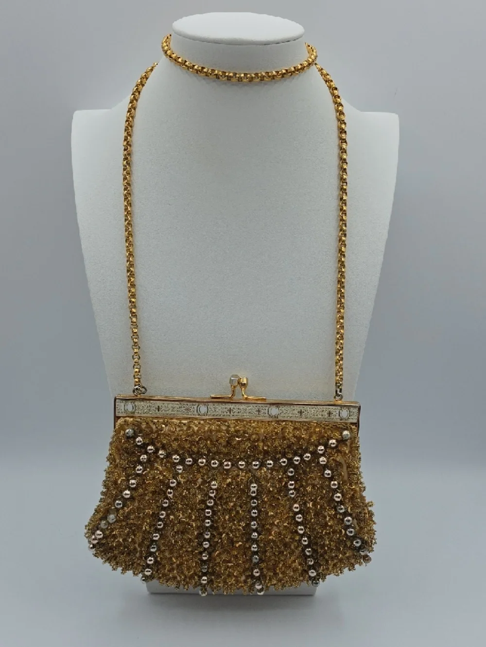 Vintage Delill Beaded And Sequence Handbag With Gold Chain 32